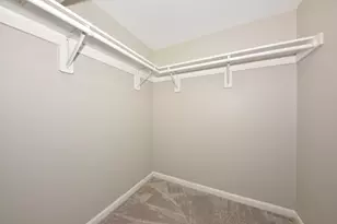 8605 N Servite Dr, Milwaukee, WI 53223 - Photo 19