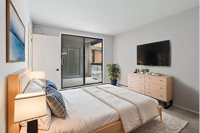 5200 S Tuckaway Blvd #250c, Greenfield, WI 53221 - Photo 7