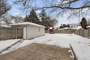 1925 80th Pl, Kenosha, WI 53143 - Photo 25