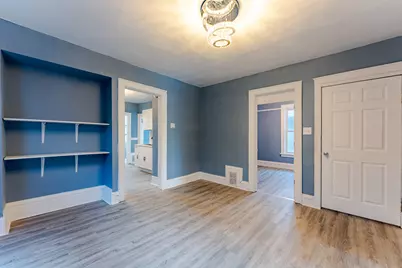 1321 S 22nd St #1323, Milwaukee, WI 53204 - Photo 17