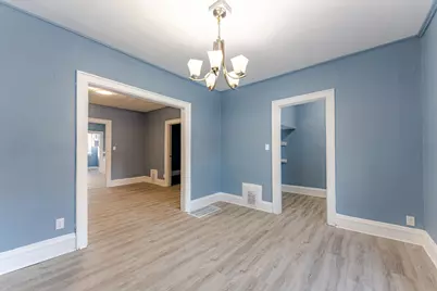 1321 S 22nd St #1323, Milwaukee, WI 53204 - Photo 5