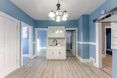 1321 S 22nd St #1323, Milwaukee, WI 53204 - Photo 9