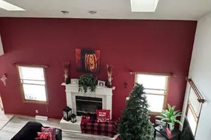 10410 S Kelly Dr, Milwaukee, WI 53154 - Photo 7