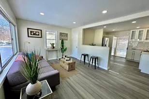 8133 W Glen Ave, Milwaukee, WI 53218 - Photo 3