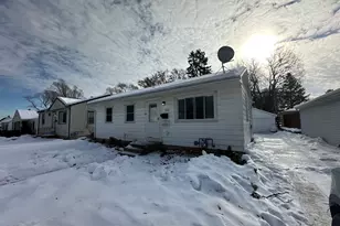 6737 W Cleveland Ave, Milwaukee, WI 53219 - Photo 13