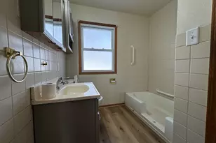 6737 W Cleveland Ave, Milwaukee, WI 53219 - Photo 5