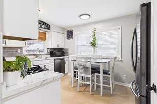 824 S 92nd St, West Allis, WI 53214 - Photo 19