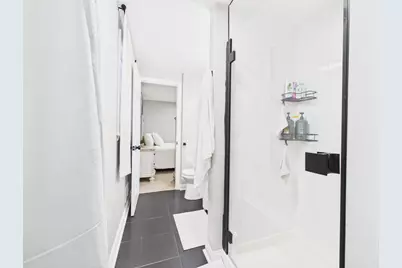 824 S 92nd St, West Allis, WI 53214 - Photo 33