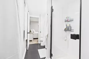 824 S 92nd St, West Allis, WI 53214 - Photo 33