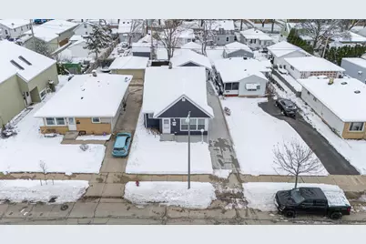 824 S 92nd St, West Allis, WI 53214 - Photo 49