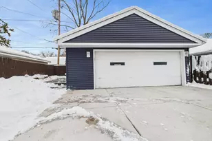 824 S 92nd St, West Allis, WI 53214 - Photo 55