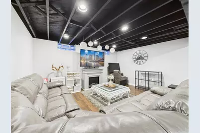 824 S 92nd St, West Allis, WI 53214 - Photo 39