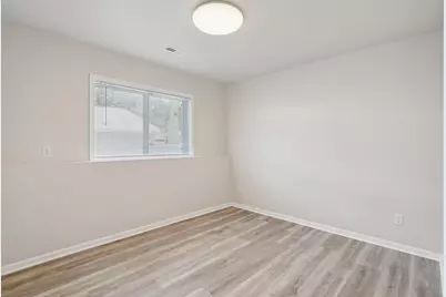 8128  Truman Ct, Burlington, WI 53105 - Photo 27