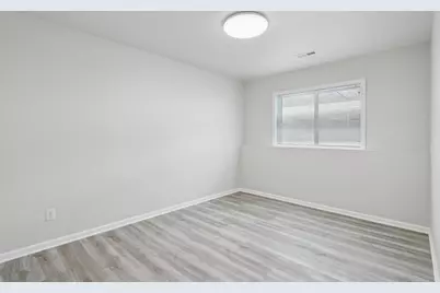 8128  Truman Ct, Burlington, WI 53105 - Photo 25