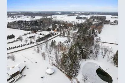 5425  Old Q Rd, Kossuth, WI 54220 - Photo 37