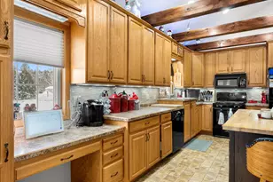 5425 Old Q Rd, Kossuth, WI 54220 - Photo 5