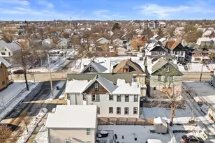 2622 W Vine St, Milwaukee, WI 53205 - Photo 25