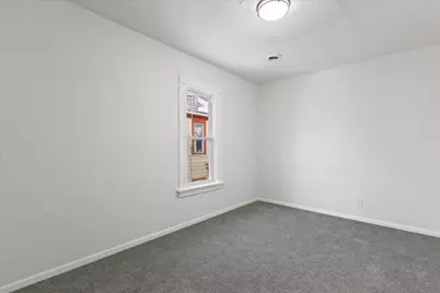 2622 W Vine St #2624, Milwaukee, WI 53205 - Photo 15