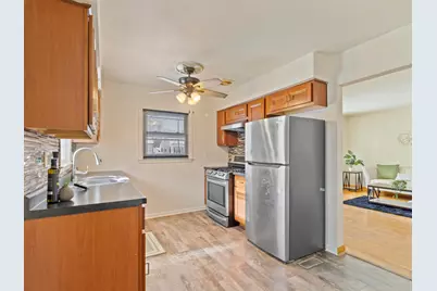 4556 N 71st St, Milwaukee, WI 53218 - Photo 13