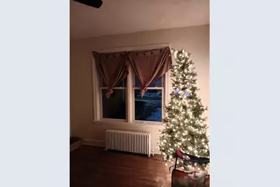 939  College Ave, Racine, WI 53403 - Photo 11