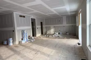 1549 Patton Dr, Hartford, WI 53027 - Photo 5