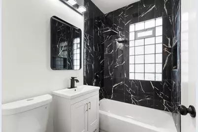 2908 W Clarke St, Milwaukee, WI 53210 - Photo 9