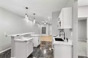 2908 W Clarke St, Milwaukee, WI 53210 - Photo 3