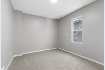 2908 W Clarke St, Milwaukee, WI 53210 - Photo 17