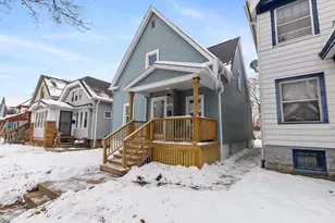 2908 W Clarke St, Milwaukee, WI 53210 - Photo 1