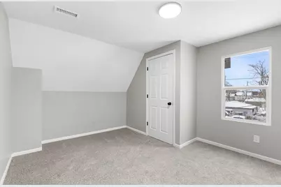 2908 W Clarke St, Milwaukee, WI 53210 - Photo 15