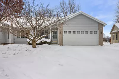 635  Constitution Ln, DeForest, WI 53532 - Photo 1