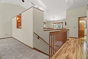 635 Constitution Ln, DeForest, WI 53532 - Photo 7