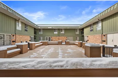 4000 W Rivers Edge Cir #24, Brown Deer, WI 53209 - Photo 9