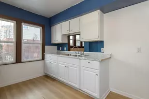 4910 N 107th St, Milwaukee, WI 53225 - Photo 11