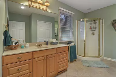 353  Indian Point Rd, Twin Lakes, WI 53181 - Photo 17