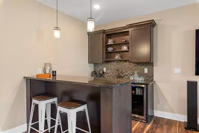 7908 E Stone Ridge Dr, Lannon, WI 53046 - Photo 23