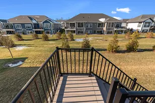 7908 E Stone Rdg Dr, Lannon, WI 53046 - Photo 31