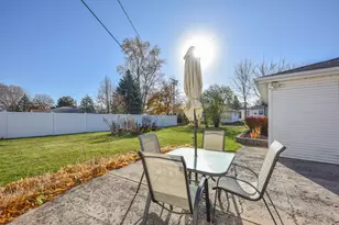 6181 W Villa Ln, Brown Deer, WI 53223 - Photo 7