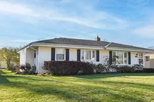 6181 W Villa Ln, Brown Deer, WI 53223 - Photo 3