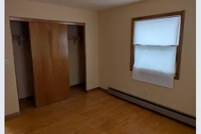 518  11th Pl #Upper, Somers, WI 53140 - Photo 9