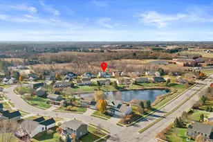 227 Shore Cir, Oconomowoc, WI 53066 - Photo 37