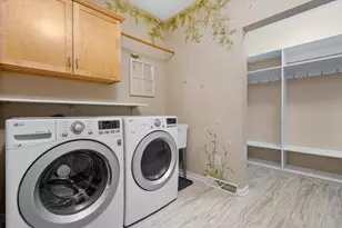 227 Shore Cir, Oconomowoc, WI 53066 - Photo 21