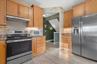 227  Shore Cir, Oconomowoc, WI 53066 - Photo 19