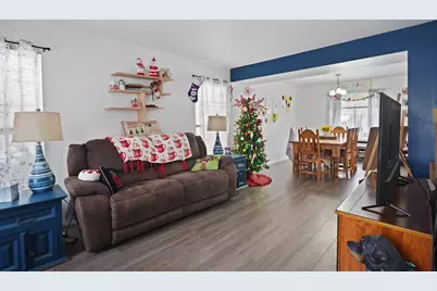 9327  69th St, Kenosha, WI 53142 - Photo 7