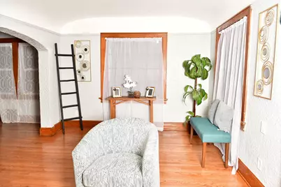 4144 N 14th St, Milwaukee, WI 53209 - Photo 5