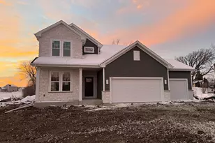 9607 S Bergamont Dr, Franklin, WI 53132 - Photo 1