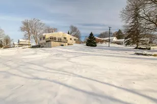 14225 Forest View Ln, Brookfield, WI 53005 - Photo 33