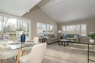 14225 Forest View Ln, Brookfield, WI 53005 - Photo 15