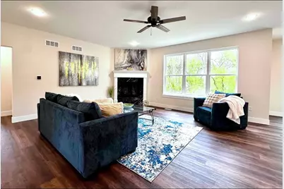 4801  Piper Ln, Racine, WI 53403 - Photo 3