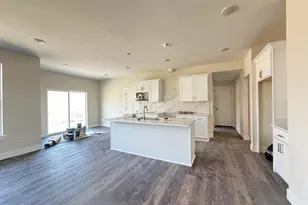 4801 Piper Ln, Racine, WI 53403 - Photo 3